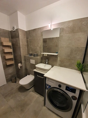 Proprietar! Închiriez apartament 2 camere Timișoara zona Kogălniceanu. - imagine 6