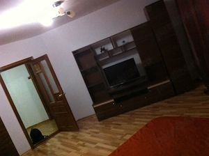 Vand apartament cu 3 camere, str. Savenilor, 68 mp - imagine 3