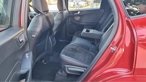 Ford Kuga ST Line X  2023  Plug In Hybrid - imagine 5