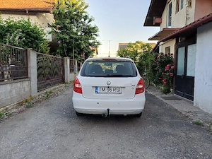 vând skoda fabia 1.4 - imagine 5