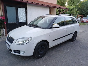 vând skoda fabia 1.4 - imagine 2