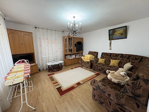Doua case Turches Sacele Brasov 250.000 euro. Accept schimb cu apartament in oras Brasov - imagine 5