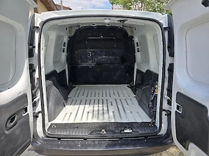 Renault Kangoo 1.5dci 2013 TVA Deductibil - imagine 4