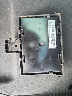Unitate / Modul / Calculator Confort - BCM - Renault Clio 3 - 8200652285 - imagine 3