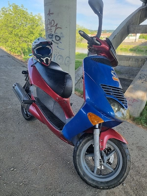 aprilia leonardo - imagine 2