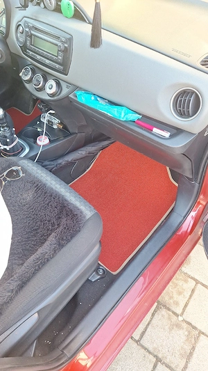 VAND Toyota Yaris 1.33 benzina 2016 - imagine 6