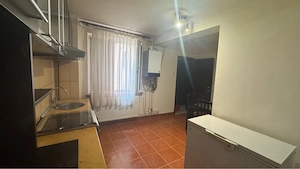 vand apartament cu 3 camere Piata Garii - Rovine  - imagine 3
