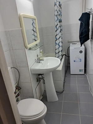 Inchiriez garsoniera, parc Tei, 300euro, direct proprietar exclus agentii imobiliari