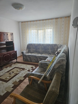 Închiriez apartament cu 3 camere, lângă Parcul Florilor  - imagine 4
