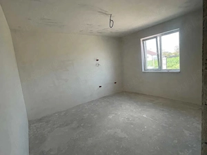 Casa NOUA 2026, Cumpana- 100mp +teren 440 mp- 2 bai- living 27mp-foarte aproape de autostrada  - imagine 5