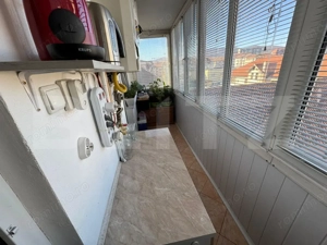 Apartament de vânzare cu 2 camere, decomandat – Zona Industrială - imagine 5