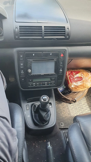 Vând  Seat Alhambra  - imagine 5