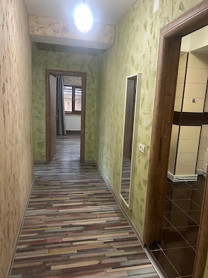 De vânzare apartament 2 camere + terasă  - imagine 2