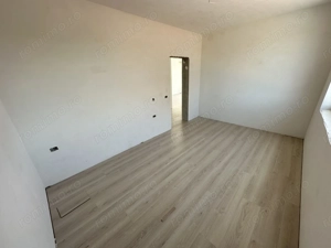 Apartment bloc nou cu lift si loc de parcare inclus - imagine 3
