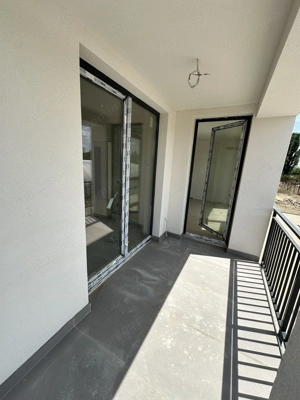 Apartment bloc nou cu lift si loc de parcare inclus - imagine 12