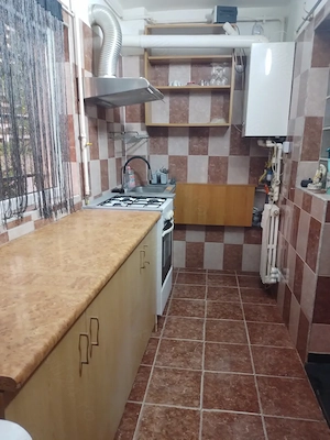 Ofer spre inchiriere ap.2 cam.dec.,mobilat,Navodari,parter.