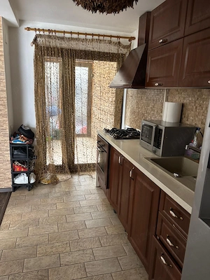 VILA  Trivale d+p+1+M 90mp nivel curte 680mp cartier Faget 315000euro - imagine 8