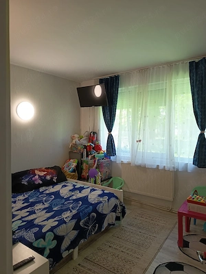 Oportunitate business sau ideal familie apartament 2 camere  - imagine 2
