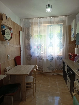 Oportunitate business sau ideal familie apartament 2 camere  - imagine 4