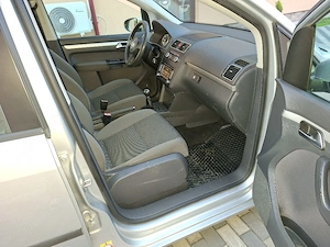VW Touran 7 Locuri - imagine 5