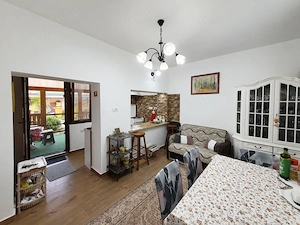 Vand apartament la casă cu curte - zonă centrală aproape de Malul Mureșului! - imagine 2