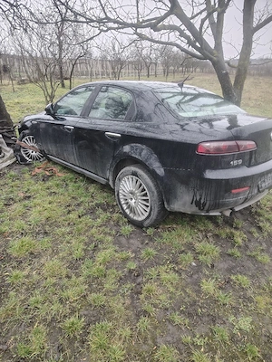 dezmembrez alfa 159 - imagine 3