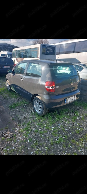 Volkswagen Fox 1.2 benzina  - imagine 4