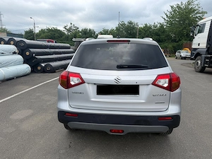 Suzuki Vitara 2018 | 1.6 Benzină 120 CP | Luxus (Panoramic) | Unic Proprietar - imagine 5