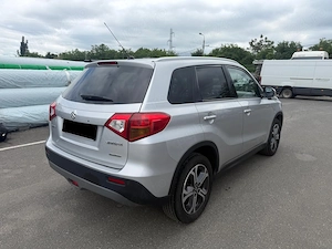 Suzuki Vitara 2018 | 1.6 Benzină 120 CP | Luxus (Panoramic) | Unic Proprietar - imagine 4
