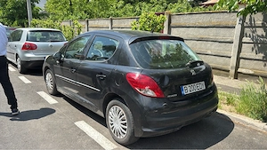 Peuget 207 1.4 Benzina + GPL An Fabricarie 2012 Euro 5 - imagine 3