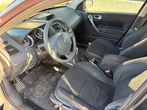 Renault Megane 1.5 Dci 106Cp 2006 - imagine 3