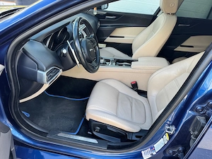 Jaguar XE  2015  - imagine 3