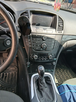 vând Opel insignia  - imagine 2