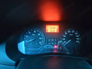 vindem masina Dacia Logan 