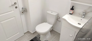 Proprietar închiriez apartament 2 camere decomandat, nemobilat.  - imagine 8