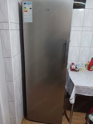vand congelator Beko 277 l, clasa A+