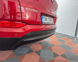 HYUNDAI TUCSON 1,6 Benzina . Vanzare in regim de consignatie .Posibilitate de rate fixe   egale  - imagine 13