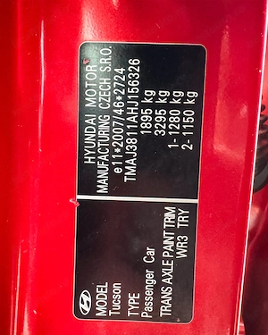 HYUNDAI TUCSON 1,6 Benzina . Vanzare in regim de consignatie .Posibilitate de rate fixe   egale  - imagine 17