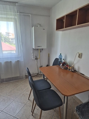 inchiriez apartament două camere  - imagine 2