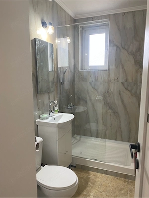 inchiriez apartament 2camere craiova
