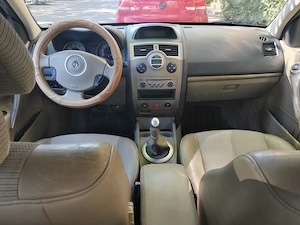 Renault Megane II Sedan 1.6 16V benzina   2007 - imagine 5