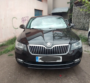 Skoda superb - imagine 2