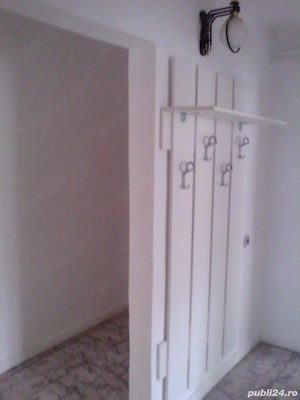 Ofer spre inchiriere apartament cu 3 camere decomandate, zona centrala, mobilat si utilat, et.1 4. - imagine 6