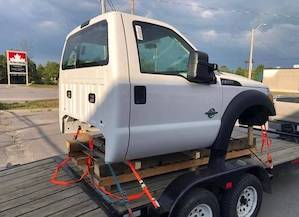 Ansamblu auto Ford Super Duty F 550 din 2016 - imagine 6