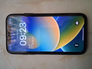Vând iphone xr,în stare foarte bună 