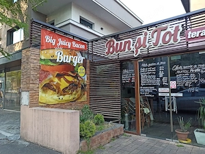 ANGAJĂM AJUTOR BUCĂTĂRIE - Restaurant Bun si Tot, Floreasca
