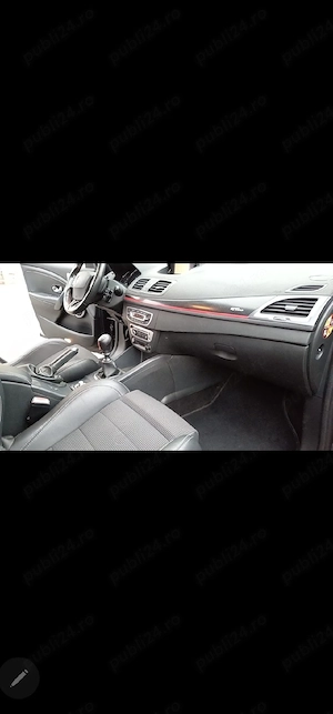 Renault Mrgane 3 gt-line - imagine 3