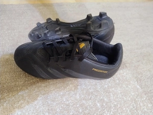 Ghete fotbal copii Adidas Predator