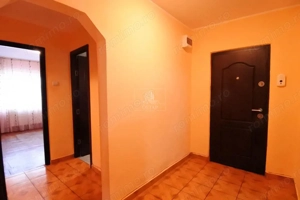 zona Nord-apartament 3 camere decomandate-parter înalt-centrală proprie - imagine 11