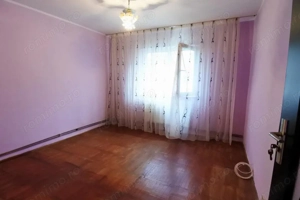 zona Nord-apartament 3 camere decomandate-parter înalt-centrală proprie
